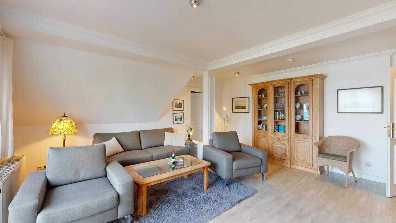 Direkt Am Mit Meerblick Und Balkon,villa Glueckspilz, Binz